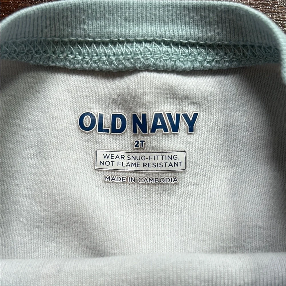 Old Navy Toddler Boy’s Pajama Set with Doctor Theme Sz 2T
